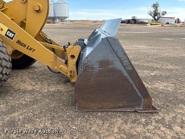 image for item FC2380 2019 Caterpillar 930M wheel loader