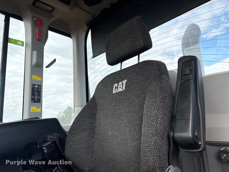 image for item FC2380 2019 Caterpillar 930M wheel loader