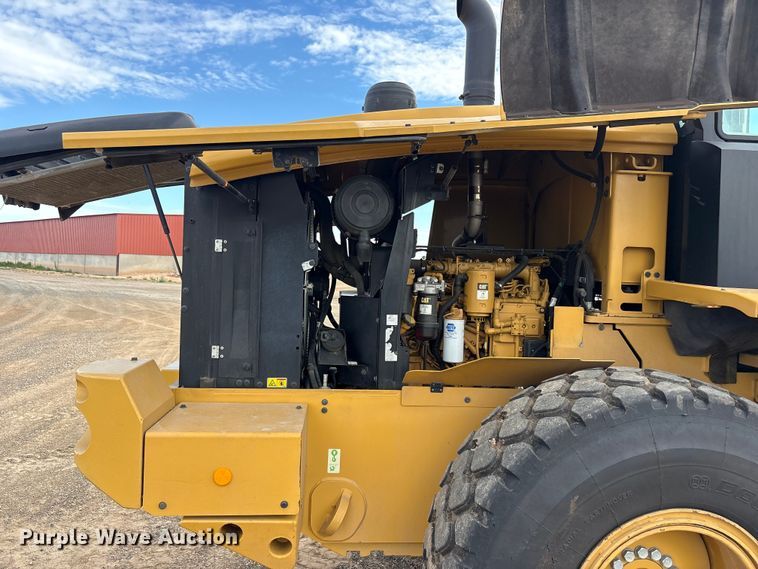 image for item FC2380 2019 Caterpillar 930M wheel loader