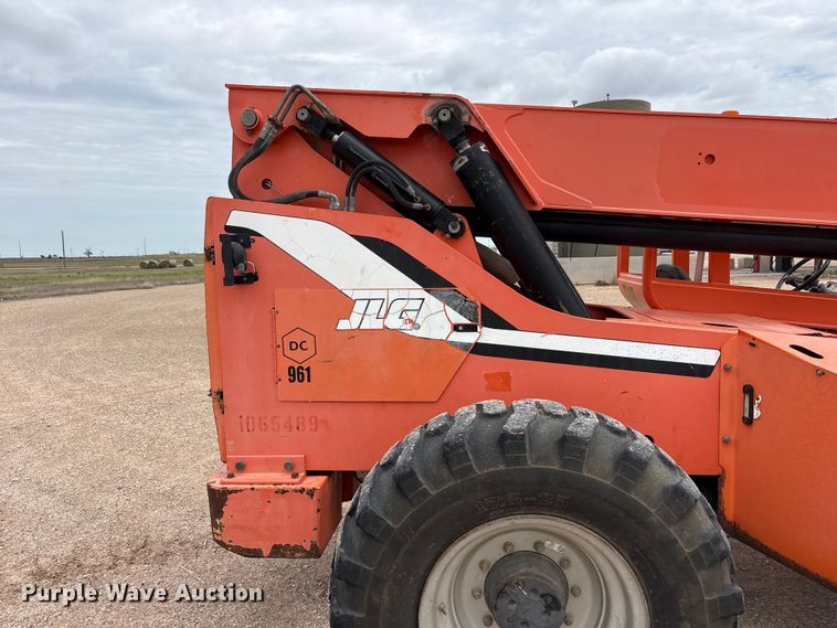 image for item FC2383 2008 JLG 10054 telehandler