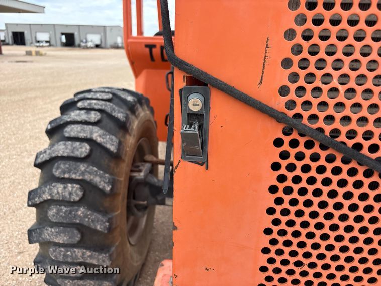 image for item FC2383 2008 JLG 10054 telehandler