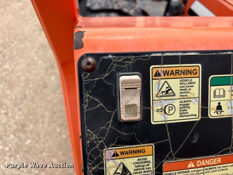 image for item FC2383 2008 JLG 10054 telehandler