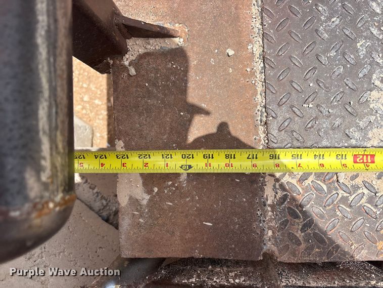 image for item FC2384 Drive over scales