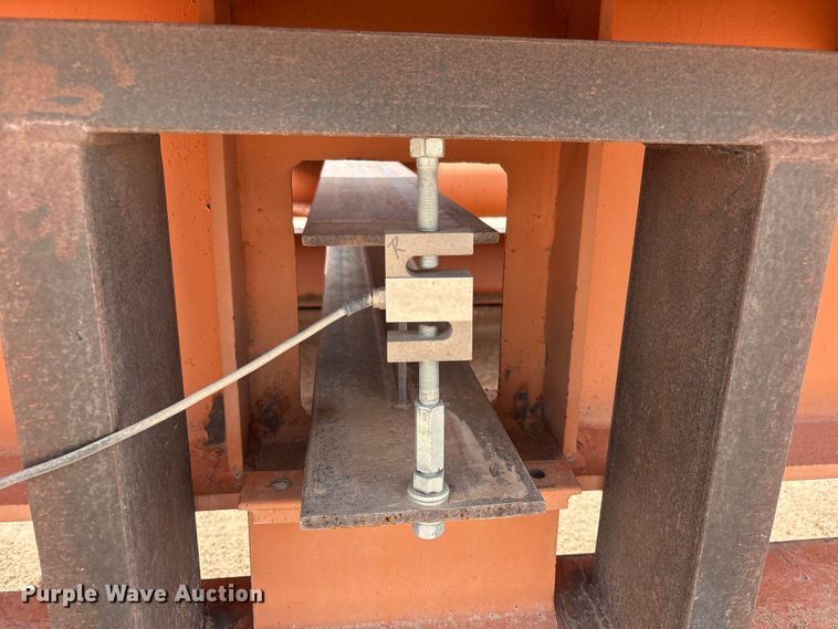 image for item FC2384 Drive over scales