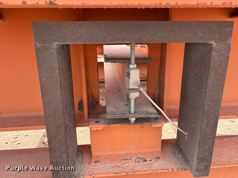 image for item FC2384 Drive over scales