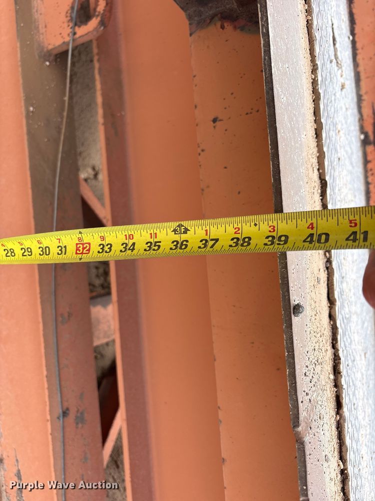 image for item FC2384 Drive over scales