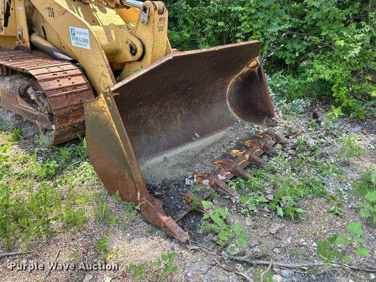 image for item FC2657 1994 Caterpillar 953B track loader