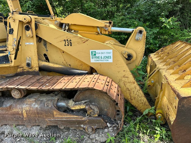 image for item FC2657 1994 Caterpillar 953B track loader