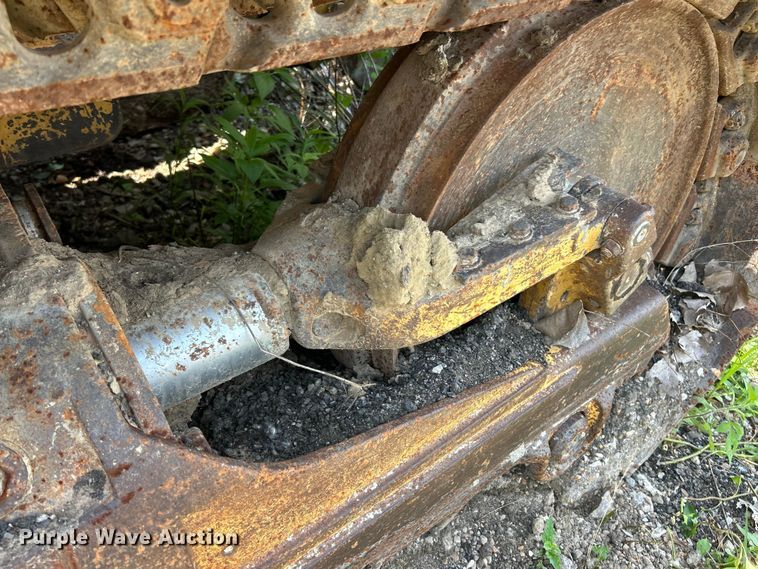 image for item FC2657 1994 Caterpillar 953B track loader