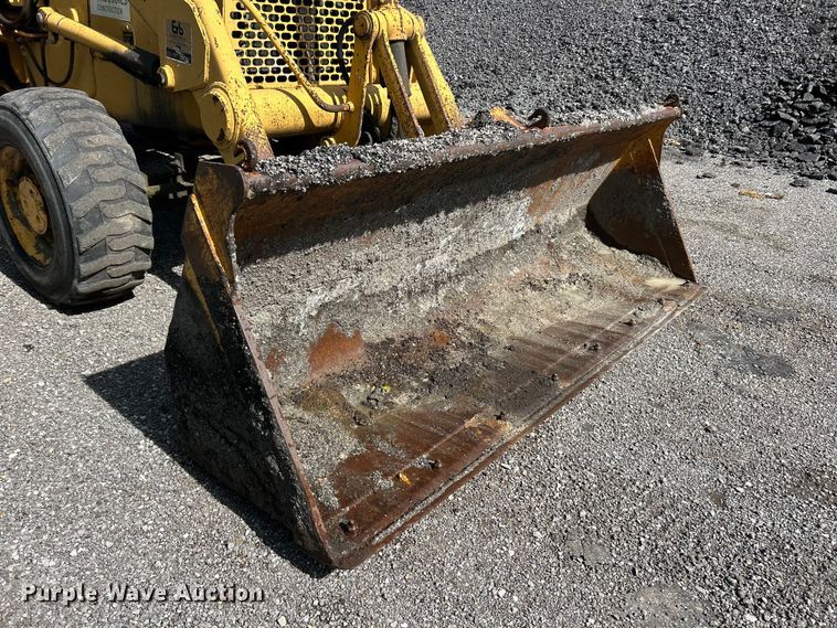 image for item FC2658 1994 John Deere 210C industrial tractor