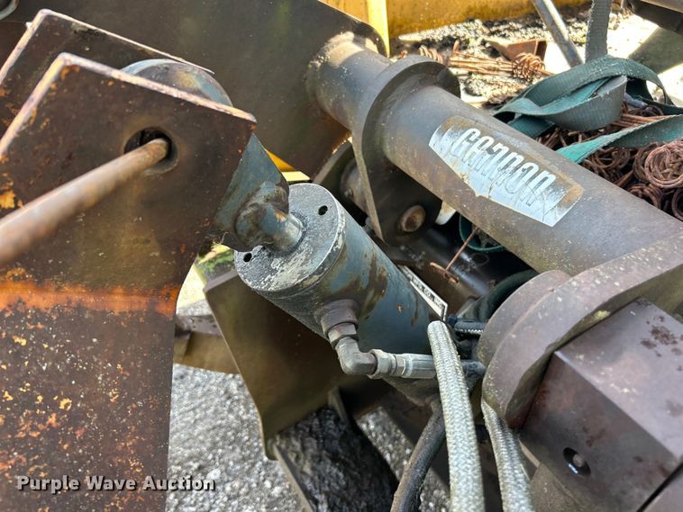 image for item FC2658 1994 John Deere 210C industrial tractor