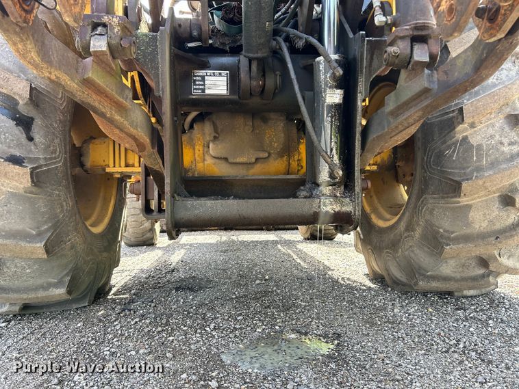 image for item FC2658 1994 John Deere 210C industrial tractor