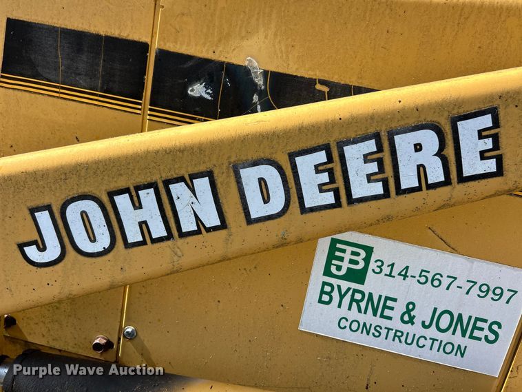 image for item FC2658 1994 John Deere 210C industrial tractor
