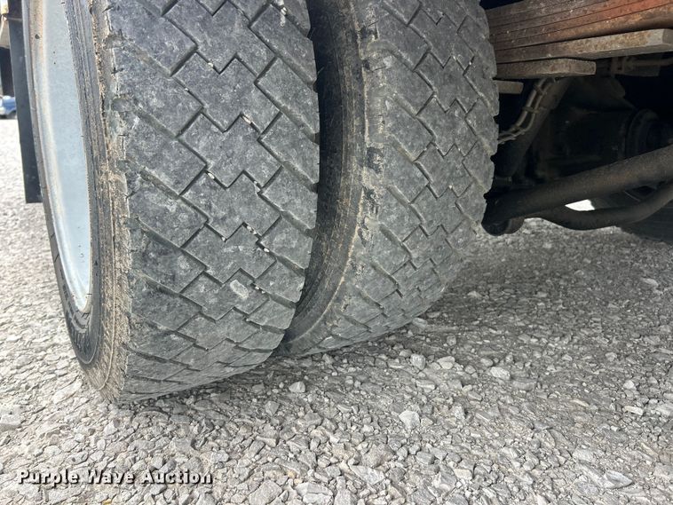 image for item FC2699 2008 GMC C5500 bucket truck