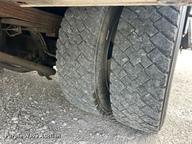 image for item FC2699 2008 GMC C5500 bucket truck