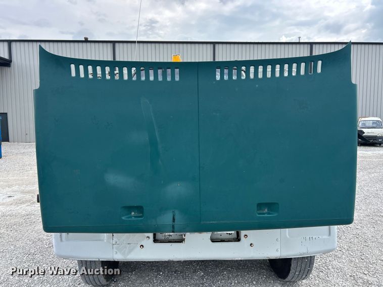 image for item FC2700 1986 GMC C7000 oil distributor truck