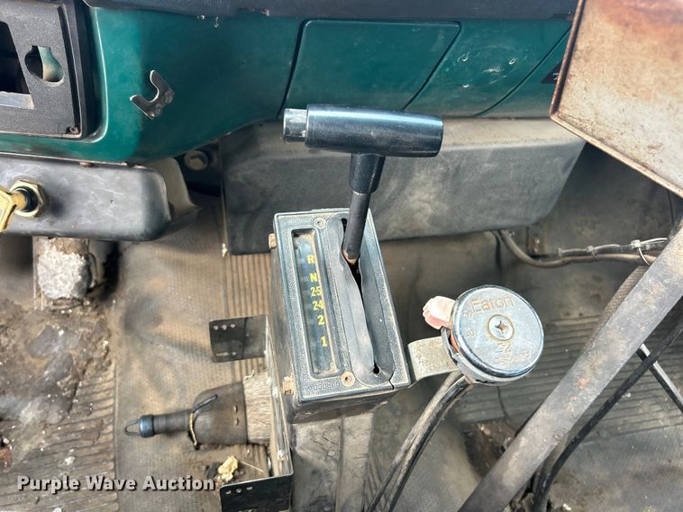 image for item FC2700 1986 GMC C7000 oil distributor truck