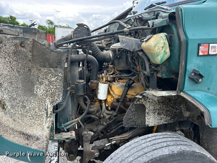 image for item FC2700 1986 GMC C7000 oil distributor truck