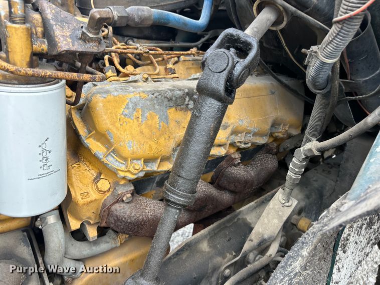 image for item FC2700 1986 GMC C7000 oil distributor truck