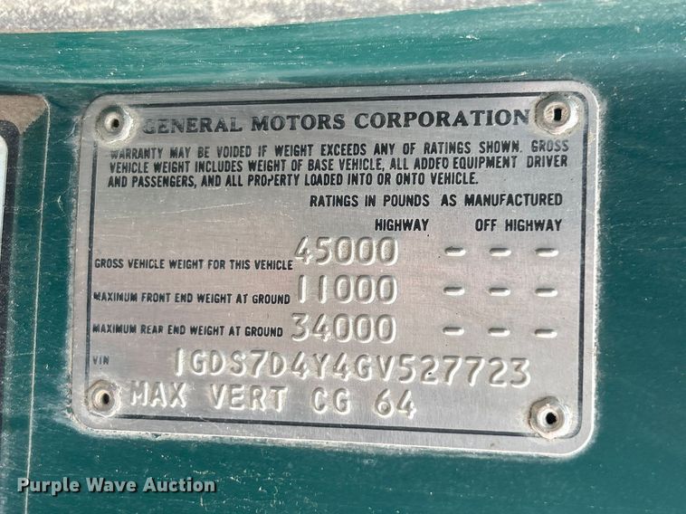 image for item FC2700 1986 GMC C7000 oil distributor truck