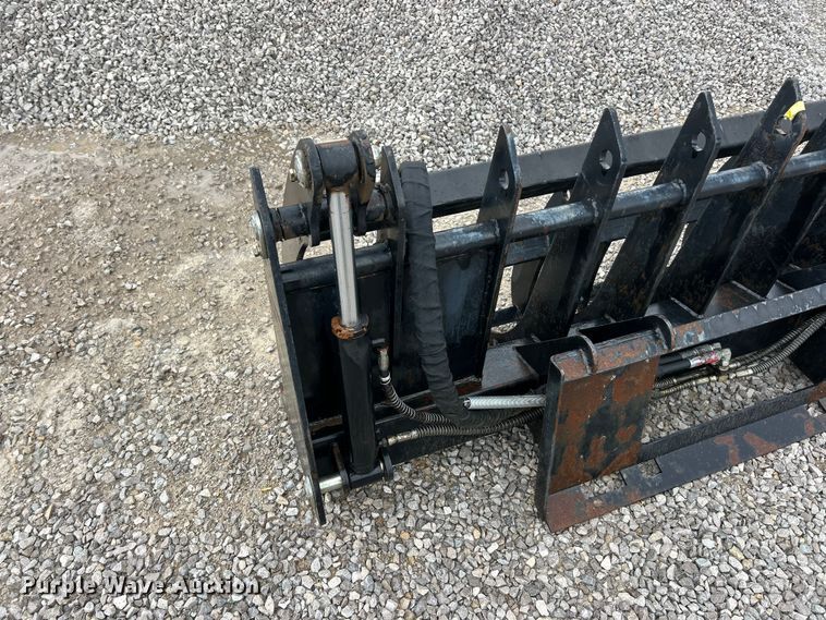 image for item FC2706 Titan 84RAKEV2 skid steer grapple bucket