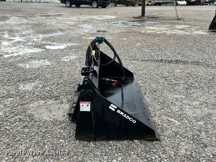 image for item FC2707 Bradco MP73 skid steer four-in-one bucket