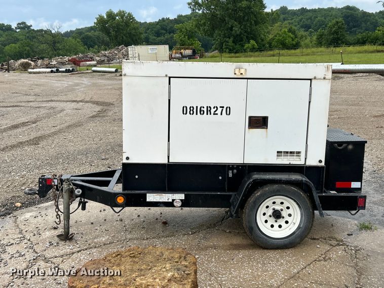 image for item FC2710 MQ Power DCA-25USI generator