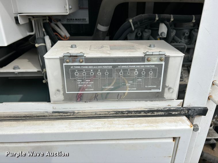 image for item FC2710 MQ Power DCA-25USI generator