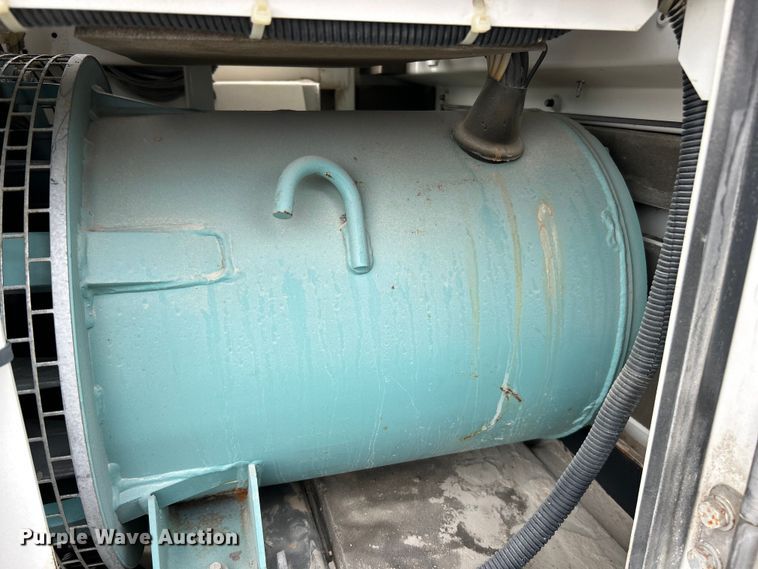 image for item FC2710 MQ Power DCA-25USI generator