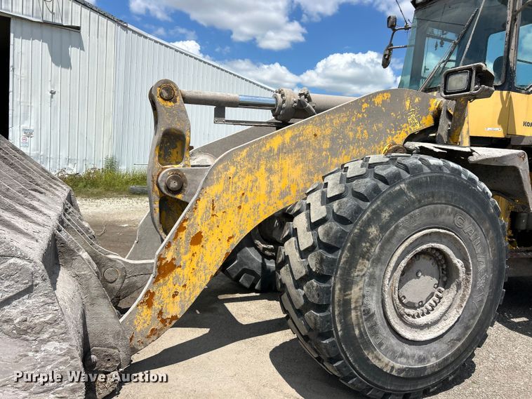 image for item FC2717 2004 Komatsu WA500 wheel loader