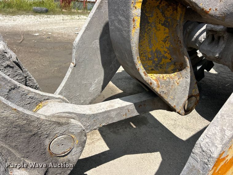 image for item FC2717 2004 Komatsu WA500 wheel loader