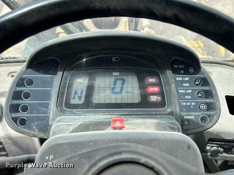 image for item FC2717 2004 Komatsu WA500 wheel loader
