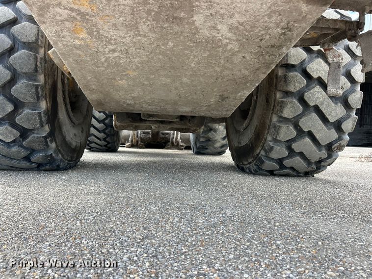 image for item FC2717 2004 Komatsu WA500 wheel loader