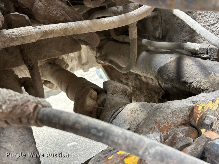 image for item FC2717 2004 Komatsu WA500 wheel loader
