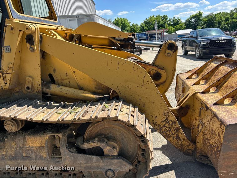 image for item FC2727 1988 Caterpillar 953 track loader