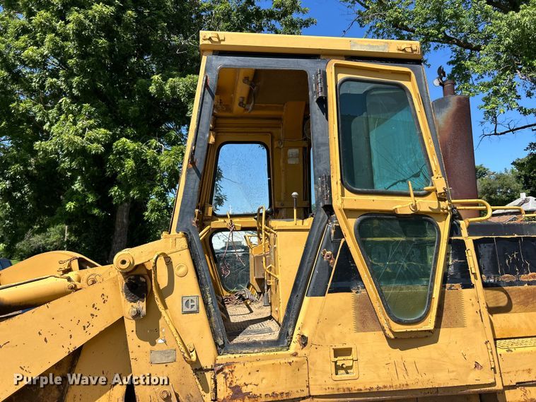 image for item FC2727 1988 Caterpillar 953 track loader