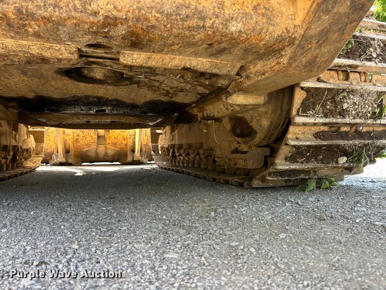 image for item FC2727 1988 Caterpillar 953 track loader