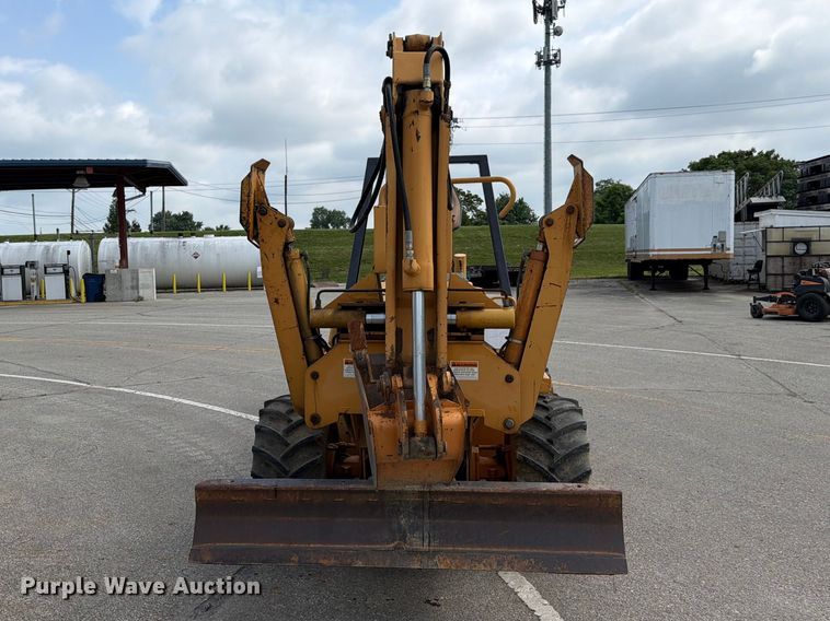 image for item FC3120 1998 Case 560 trencher