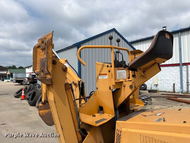 image for item FC3120 1998 Case 560 trencher