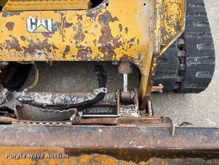 image for item FC5765 2022 Caterpillar 299D3 tracked skid steer loader