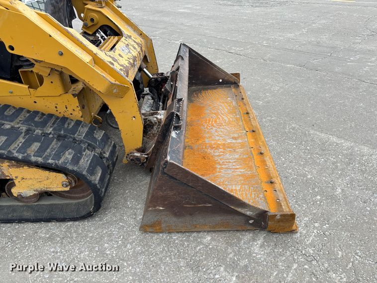 image for item FC5765 2022 Caterpillar 299D3 tracked skid steer loader