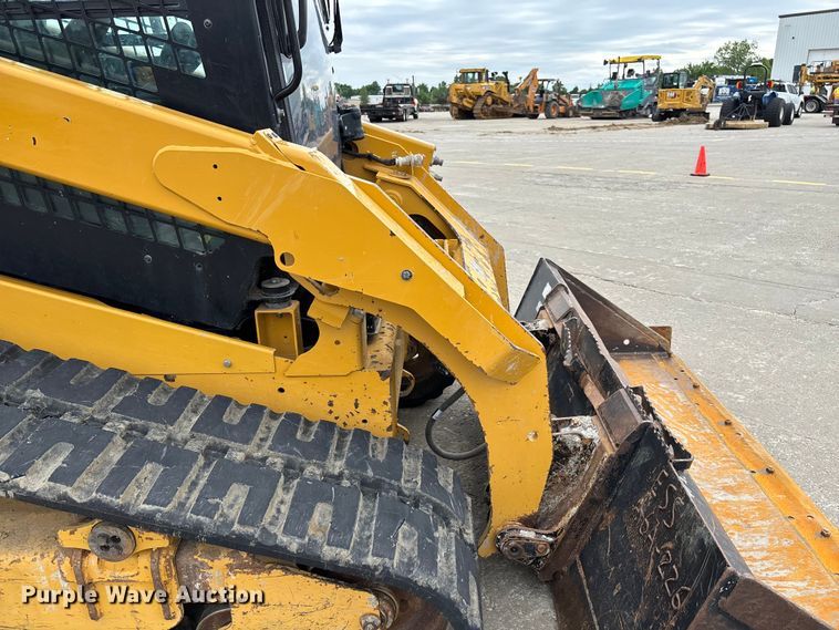 image for item FC5765 2022 Caterpillar 299D3 tracked skid steer loader