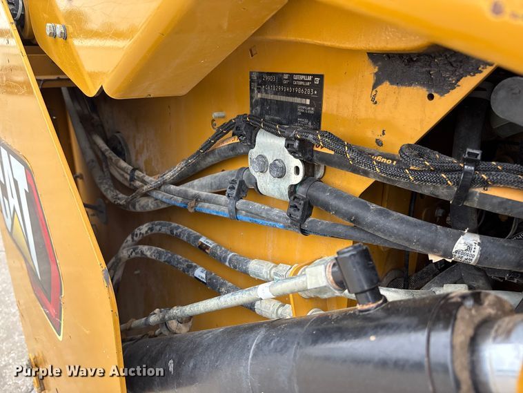image for item FC5765 2022 Caterpillar 299D3 tracked skid steer loader