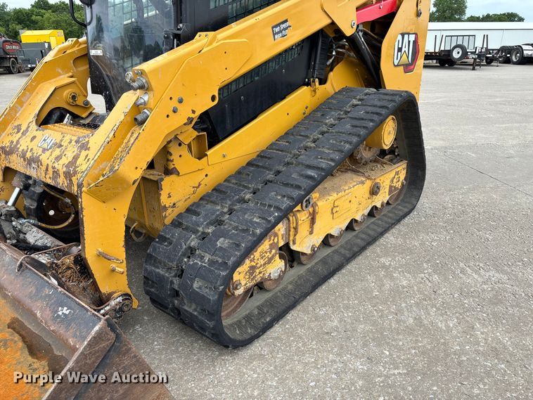 image for item FC5765 2022 Caterpillar 299D3 tracked skid steer loader