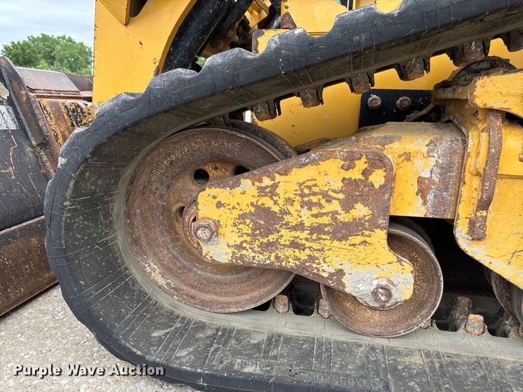 image for item FC5765 2022 Caterpillar 299D3 tracked skid steer loader