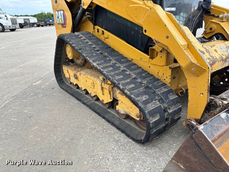 image for item FC5765 2022 Caterpillar 299D3 tracked skid steer loader