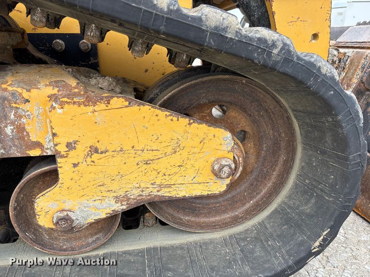 image for item FC5765 2022 Caterpillar 299D3 tracked skid steer loader