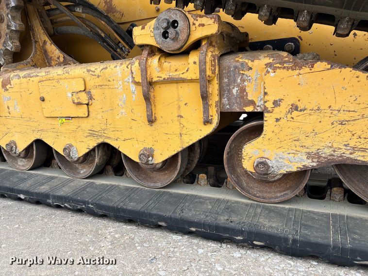 image for item FC5765 2022 Caterpillar 299D3 tracked skid steer loader