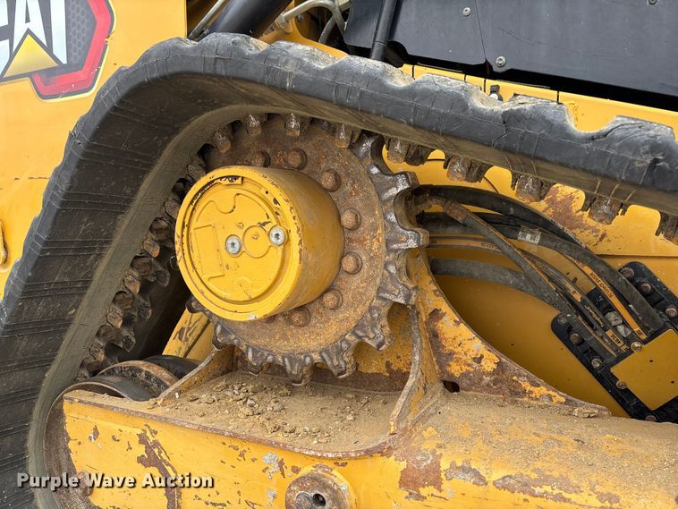 image for item FC5765 2022 Caterpillar 299D3 tracked skid steer loader