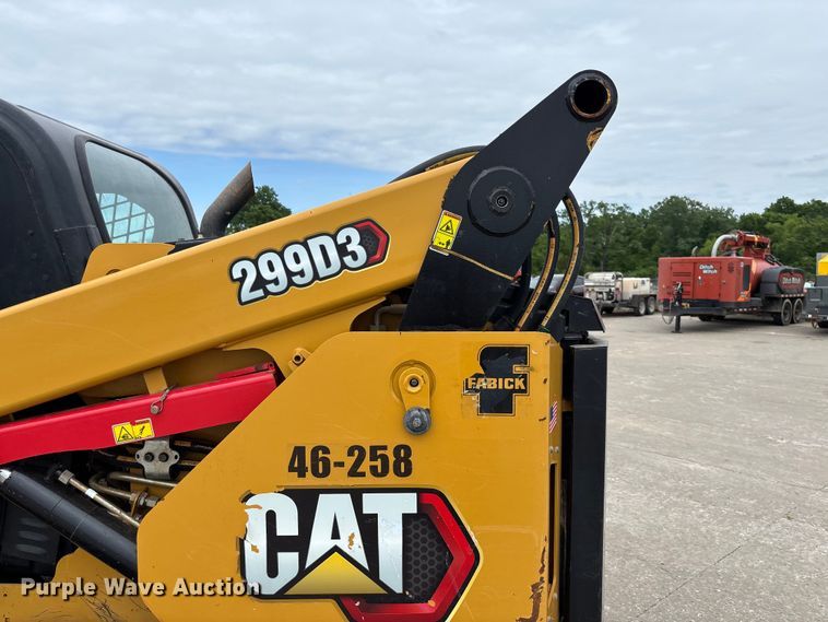 image for item FC5799 2021 Caterpillar 299D3 tracked skid steer loader